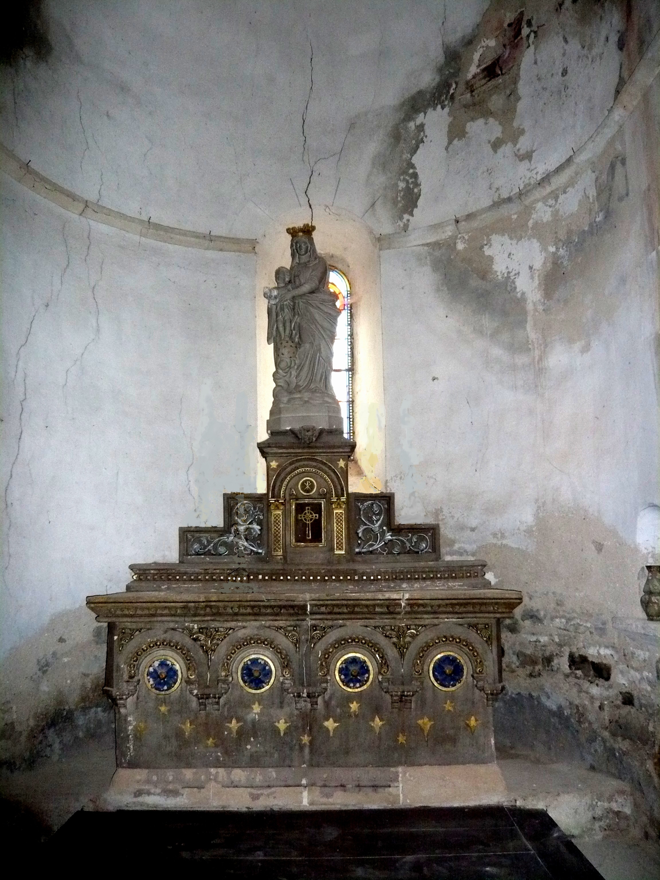 damaged altar