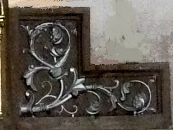 leaf motif on Panat altar